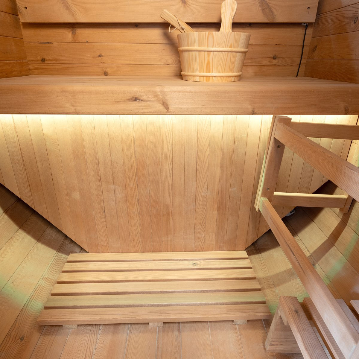 Sauna de terrasse compact 2 places – Holl's Cocoon 130