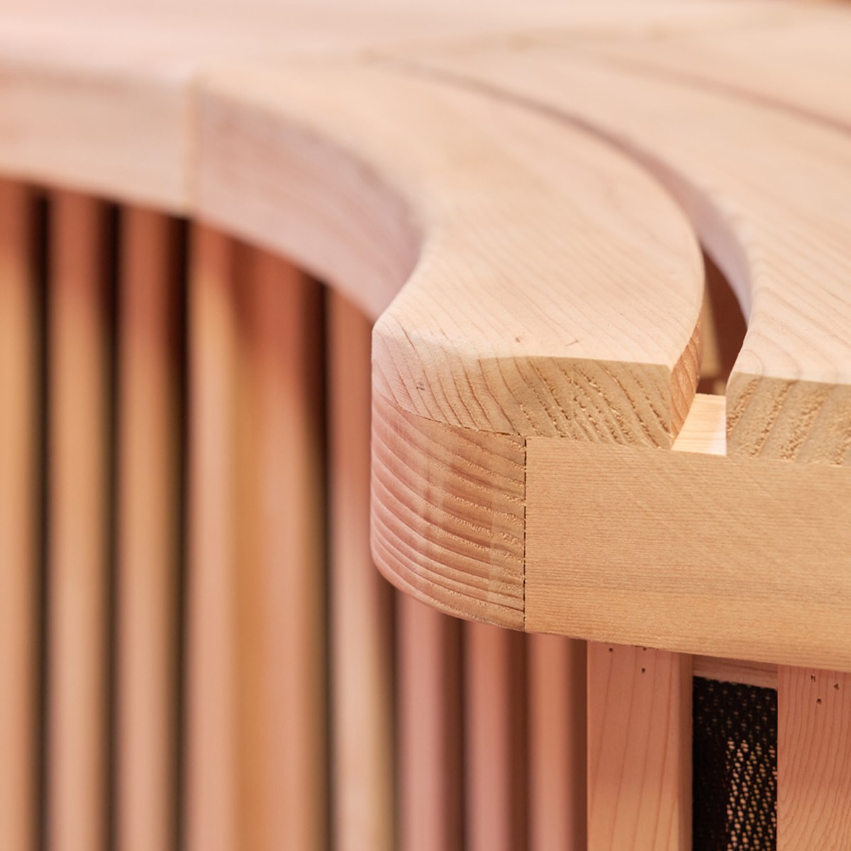 Grand sauna infrarouge circulaire à partager – Holl's Moon 4 places